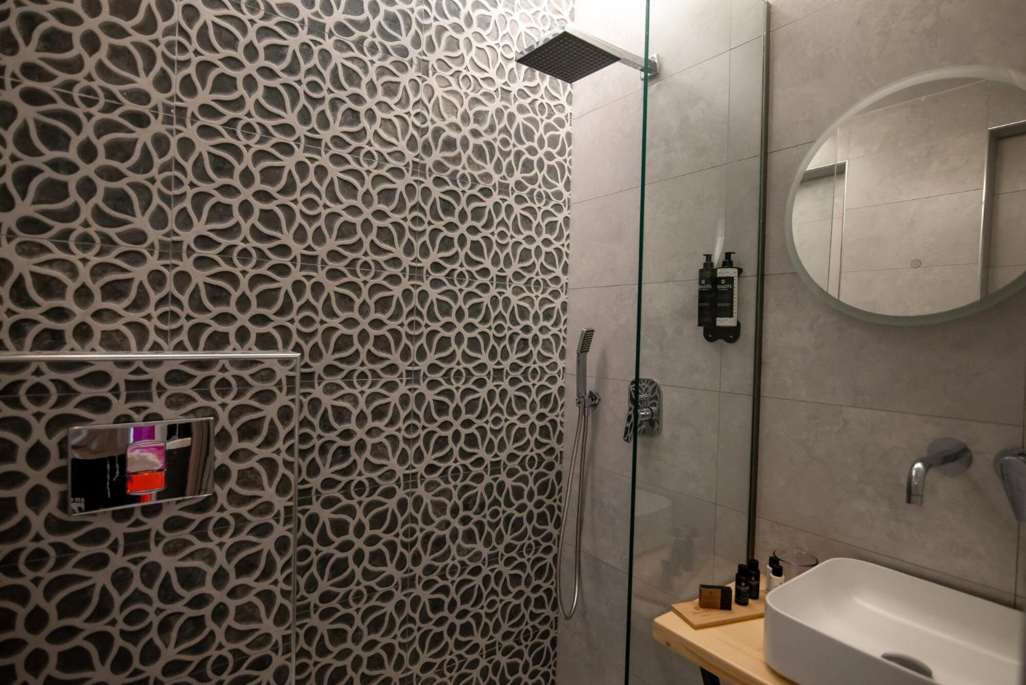 Ocean 11 Hotel Skiathos Town Bagian luar foto